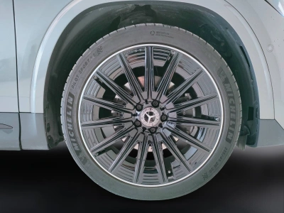 10 - Mercedes-Benz GLA Cascioli Group