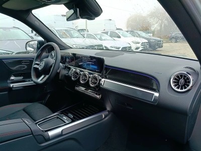 10 - Mercedes-Benz GLB Cascioli Group