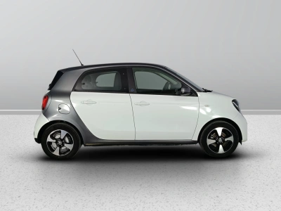 6 - smart forfour Cascioli Group