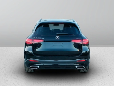 4 - Mercedes-Benz GLC Cascioli Group