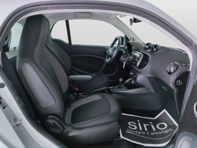 10 - smart fortwo Cascioli Group