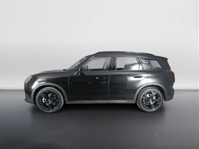 6 - MINI Countryman Cascioli Group