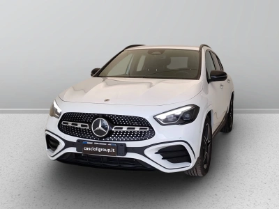 1 - Mercedes-Benz GLA Cascioli Group