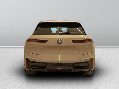 4 - BMW IX Cascioli Group