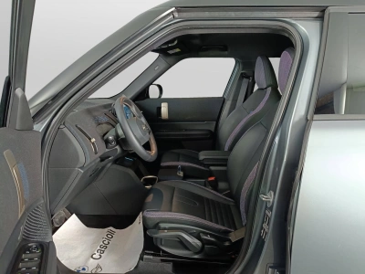 8 - MINI Countryman Cascioli Group
