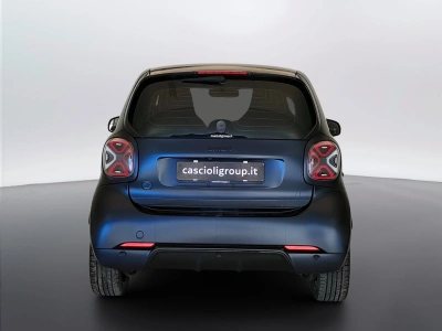 4 - smart fortwo Cascioli Group