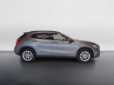 6 - Mercedes-Benz GLA Cascioli Group