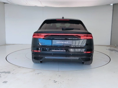 6 - Audi Q8 Cascioli Group