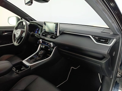 10 - Toyota RAV4 Cascioli Group