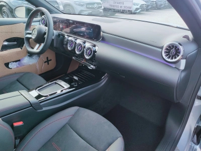 10 - Mercedes-Benz Classe A Cascioli Group