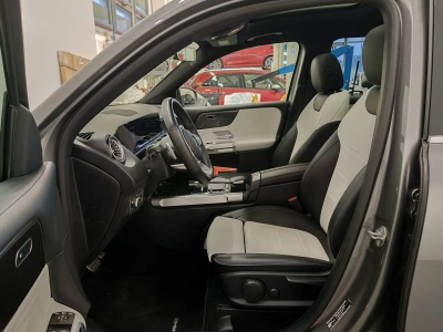 8 - Mercedes-Benz GLB Cascioli Group