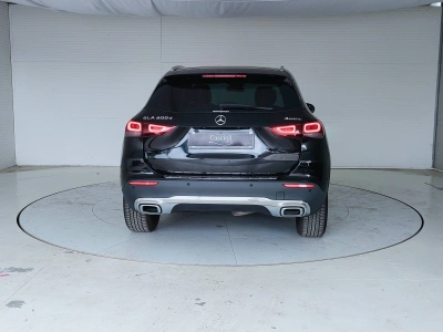 6 - Mercedes-Benz GLA Cascioli Group