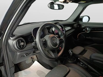 7 - MINI Cooper Cascioli Group