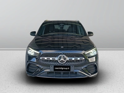 2 - Mercedes-Benz GLA Cascioli Group