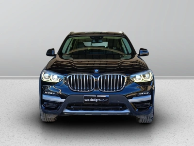 2 - BMW X3 Cascioli Group