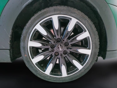 10 - MINI Cooper Cascioli Group