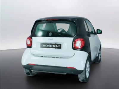 6 - smart fortwo Cascioli Group