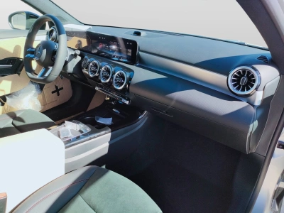 10 - Mercedes-Benz Classe A Cascioli Group