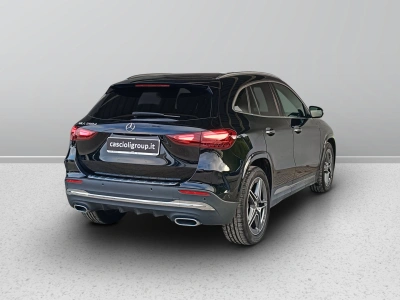 4 - Mercedes-Benz GLA Cascioli Group