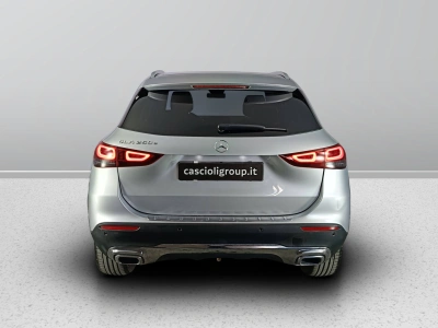 4 - Mercedes-Benz GLA Cascioli Group