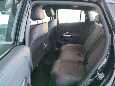 10 - Mercedes-Benz GLA Cascioli Group