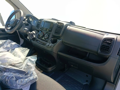 10 - Toyota Professional Proace Max Cascioli Group