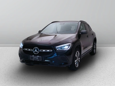 1 - Mercedes-Benz GLA Cascioli Group