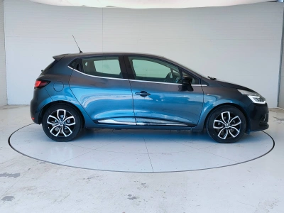 4 - Renault Clio Cascioli Group