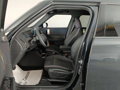 8 - MINI Countryman Cascioli Group