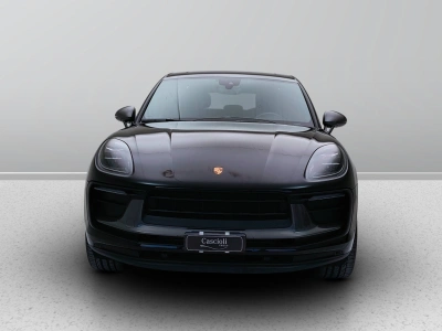 2 - Porsche Macan Cascioli Group