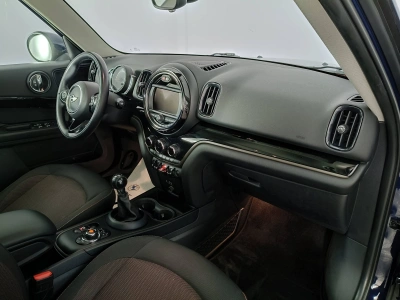 10 - MINI Countryman Cascioli Group