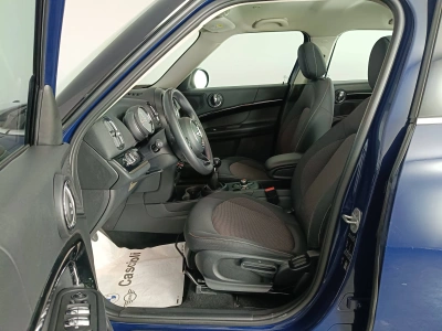 8 - MINI Countryman Cascioli Group