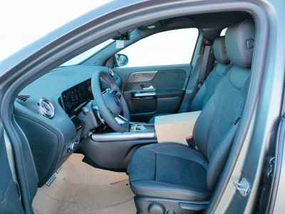 10 - Mercedes-Benz GLA Cascioli Group