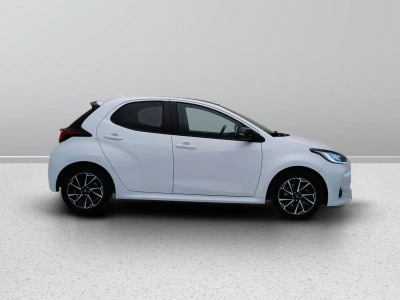 7 - Toyota Yaris Cascioli Group