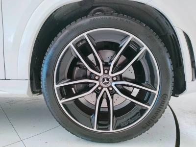 8 - Mercedes-Benz GLE Cascioli Group