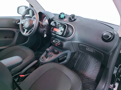 10 - smart fortwo Cascioli Group