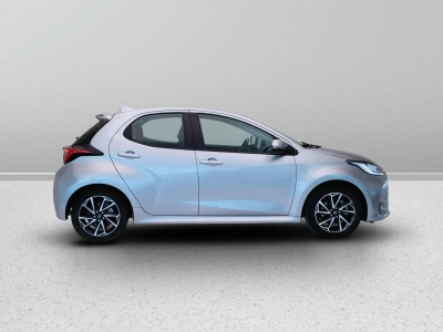 7 - Toyota Yaris Cascioli Group