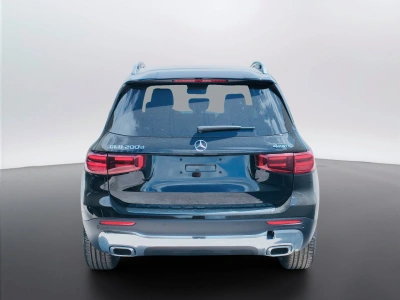 4 - Mercedes-Benz GLB Cascioli Group
