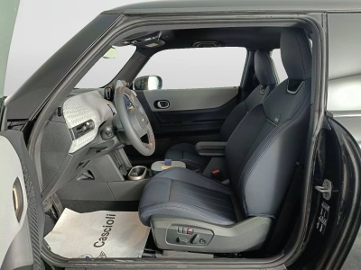 9 - MINI Cooper Cascioli Group