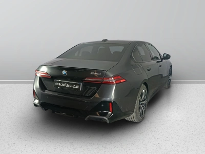 5 - BMW Serie 5 Cascioli Group
