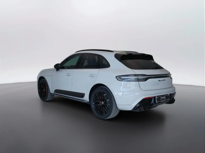 8 - Porsche Macan Cascioli Group