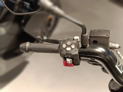 4 - BMW Motorrad C SCOOTER Cascioli Group