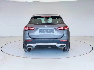 4 - Mercedes-Benz GLA Cascioli Group