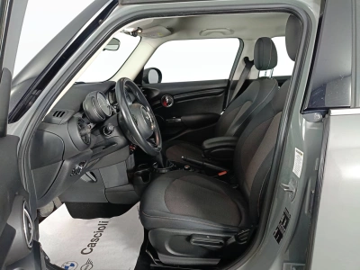 8 - MINI Cooper Cascioli Group