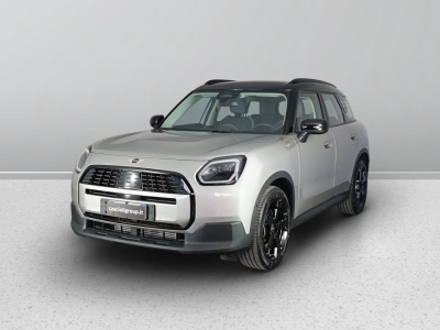 1 - MINI Countryman Cascioli Group