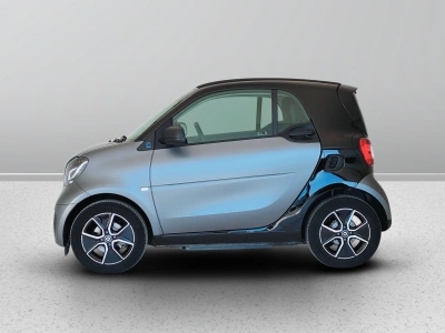 3 - smart fortwo Cascioli Group