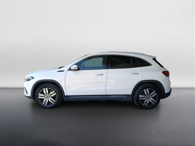 6 - Mercedes-Benz EQA Cascioli Group