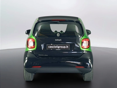 4 - smart fortwo Cascioli Group