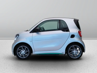 3 - smart fortwo Cascioli Group