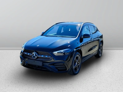 1 - Mercedes-Benz GLA Cascioli Group